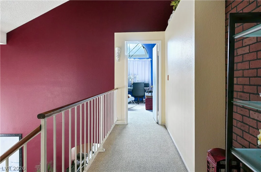 6205 Warm River, Las Vegas, NV 89108