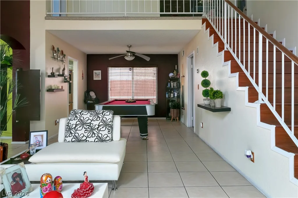 6205 Warm River, Las Vegas, NV 89108
