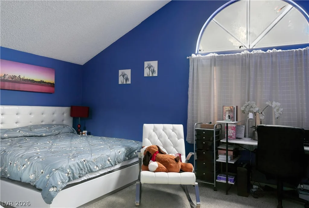 6205 Warm River, Las Vegas, NV 89108