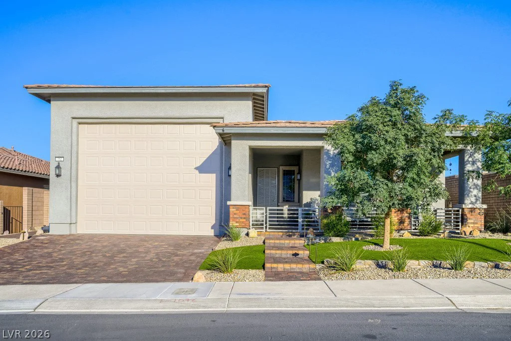 752 Dorsey Falls, Henderson, NV 89011