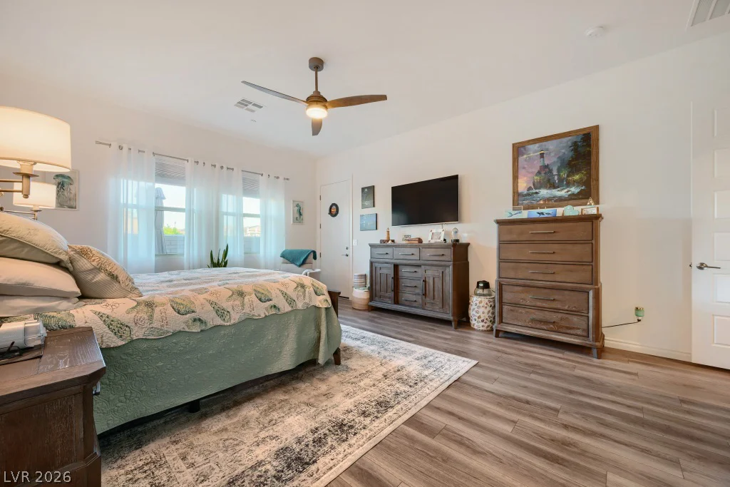 752 Dorsey Falls, Henderson, NV 89011