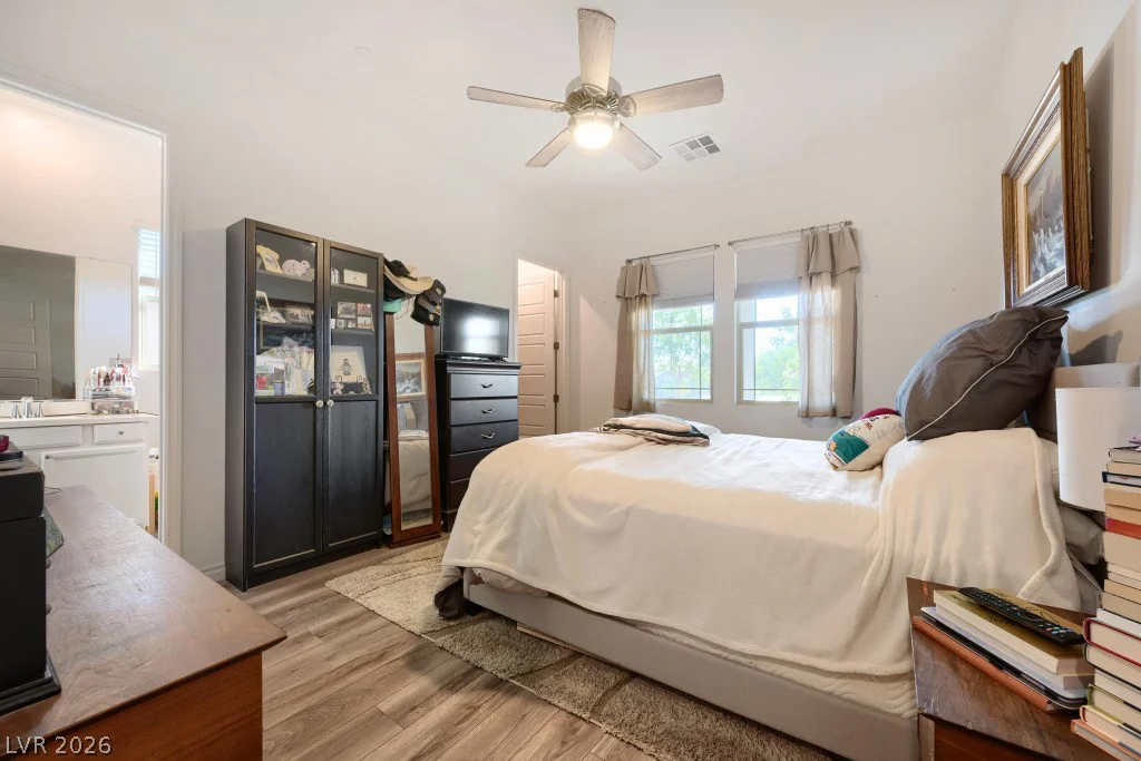 752 Dorsey Falls, Henderson, NV 89011