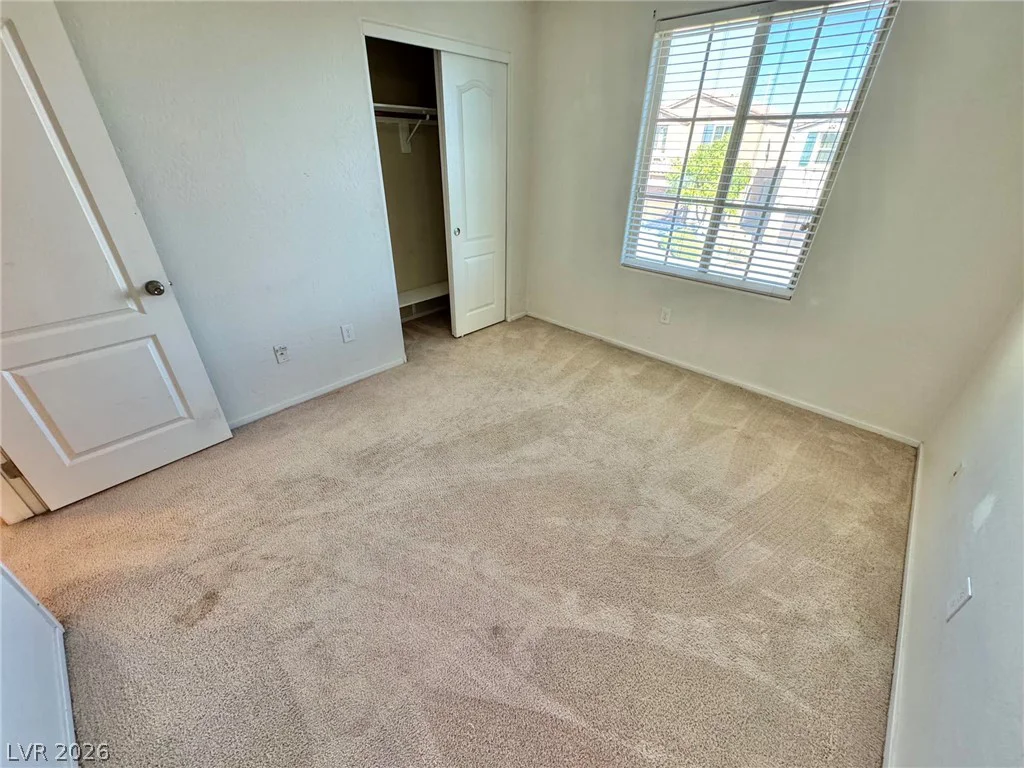 10167 Santa Lorena, Las Vegas, NV 89147