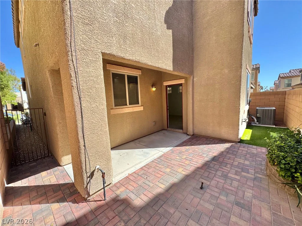 10167 Santa Lorena, Las Vegas, NV 89147