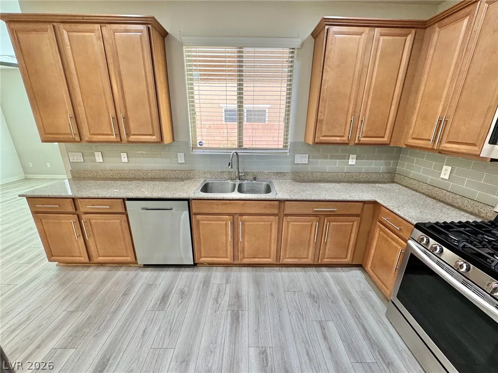 10167 Santa Lorena, Las Vegas, NV 89147