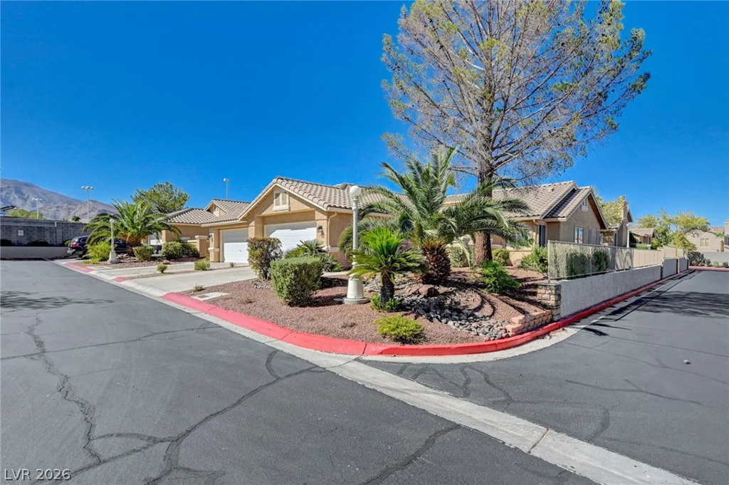9436 Mount Cherie, Las Vegas, NV 89129