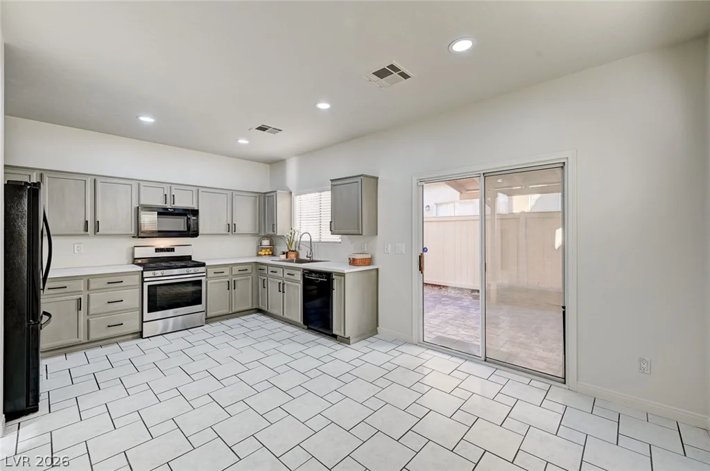 8062 Imperial Treasure, Las Vegas, NV 89139