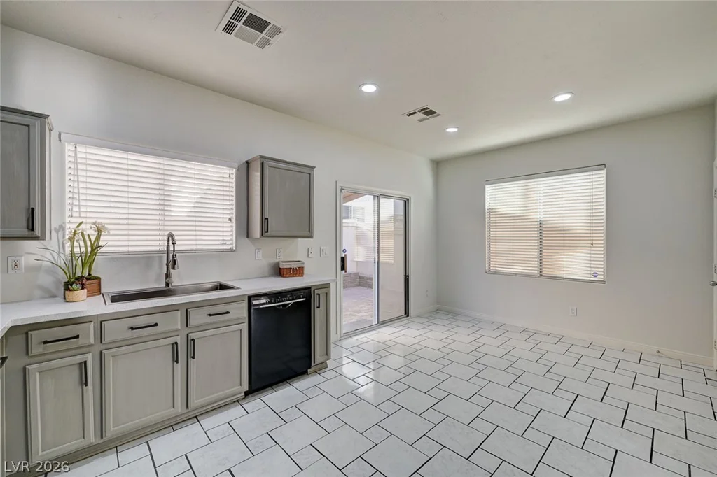 8062 Imperial Treasure, Las Vegas, NV 89139