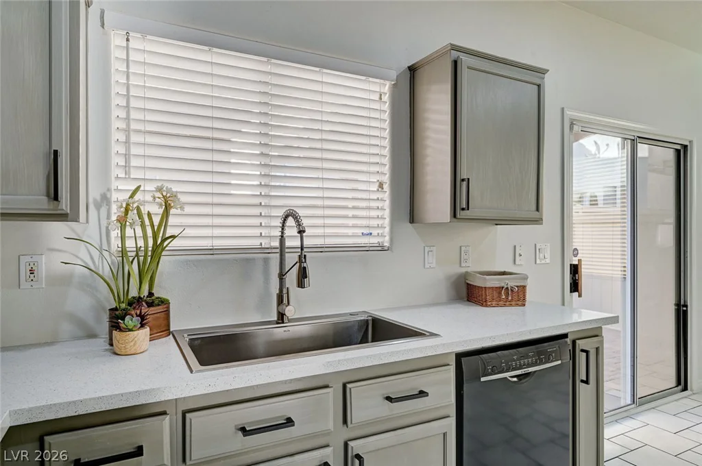 8062 Imperial Treasure, Las Vegas, NV 89139