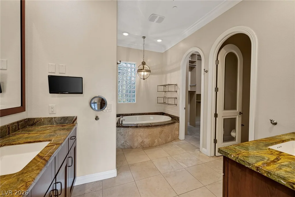 11280 Granite Ridge, Las Vegas, NV 89135