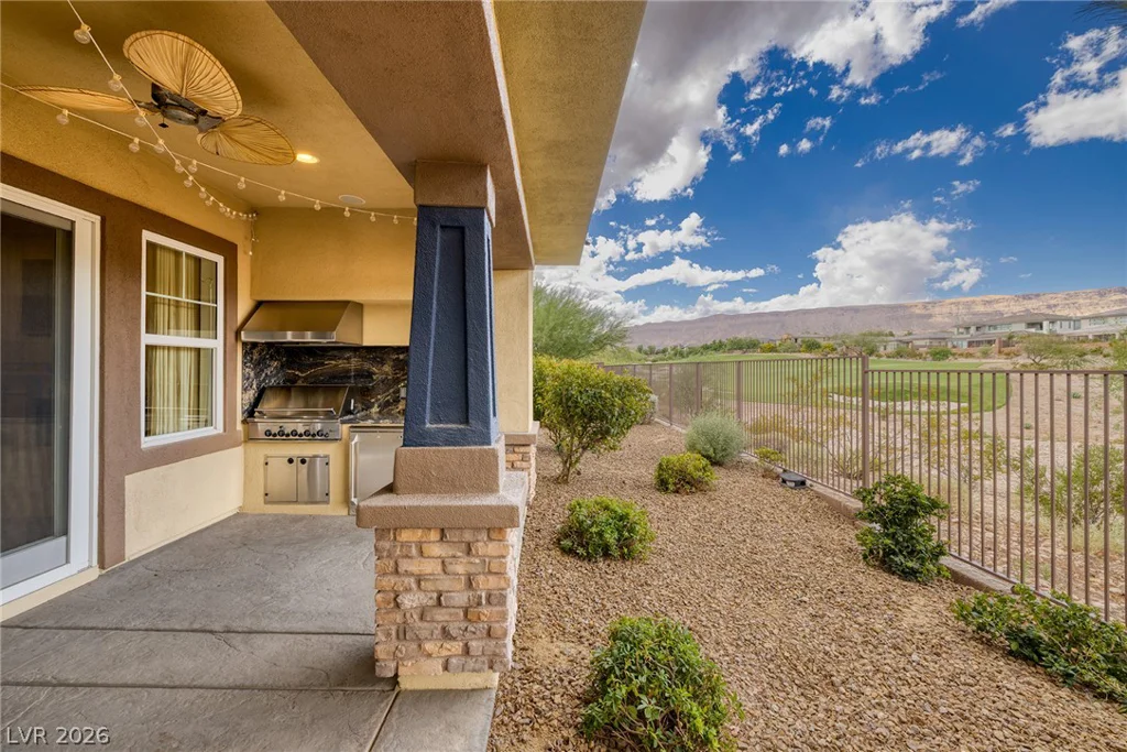 11280 Granite Ridge, Las Vegas, NV 89135