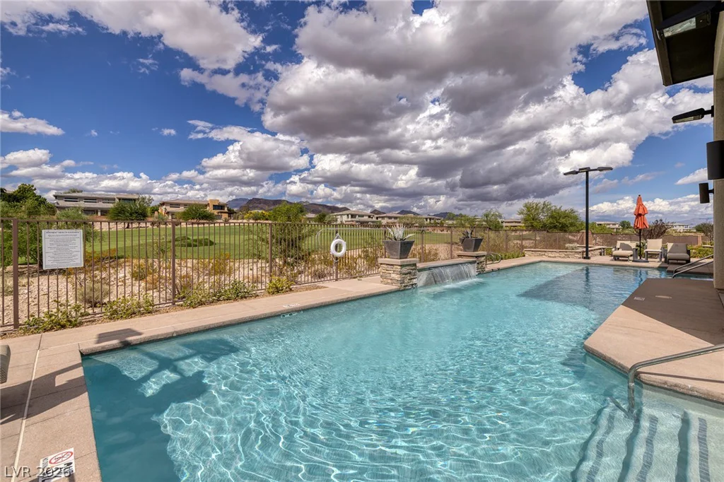 11280 Granite Ridge, Las Vegas, NV 89135