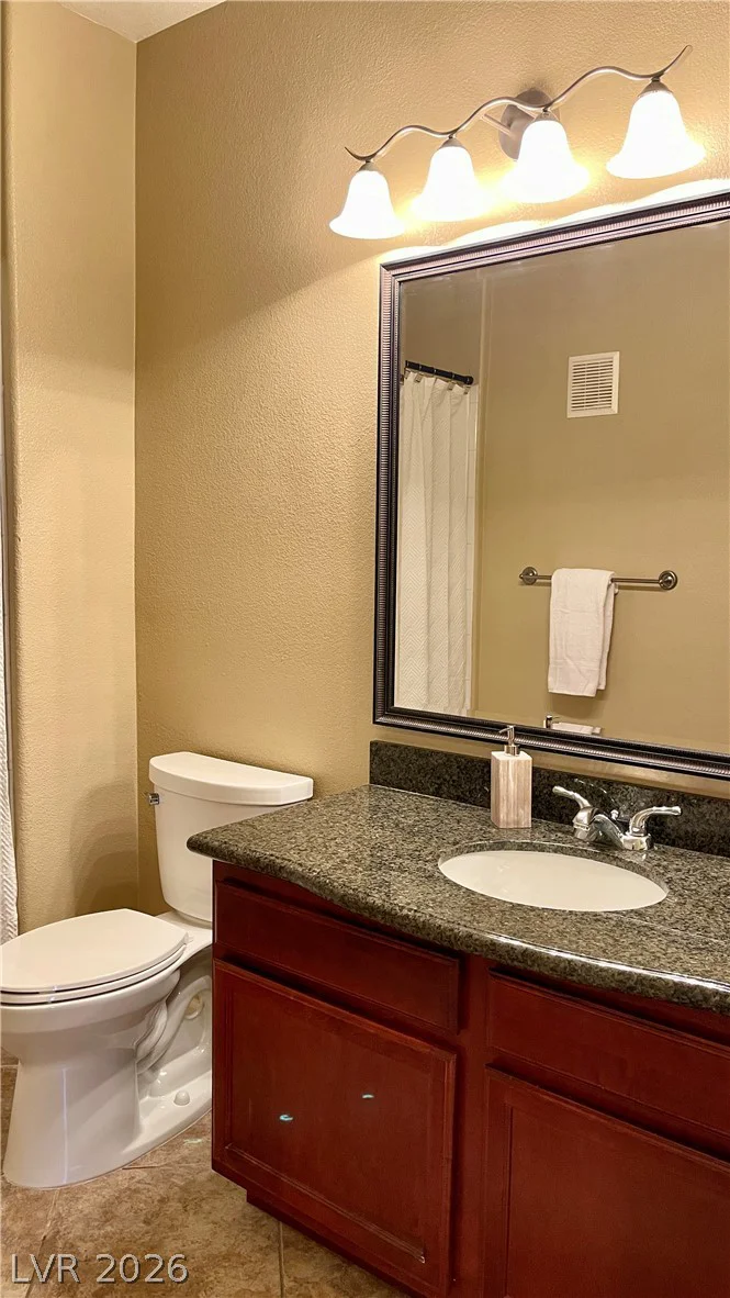1617 Queen Victoria, Las Vegas, NV 89144