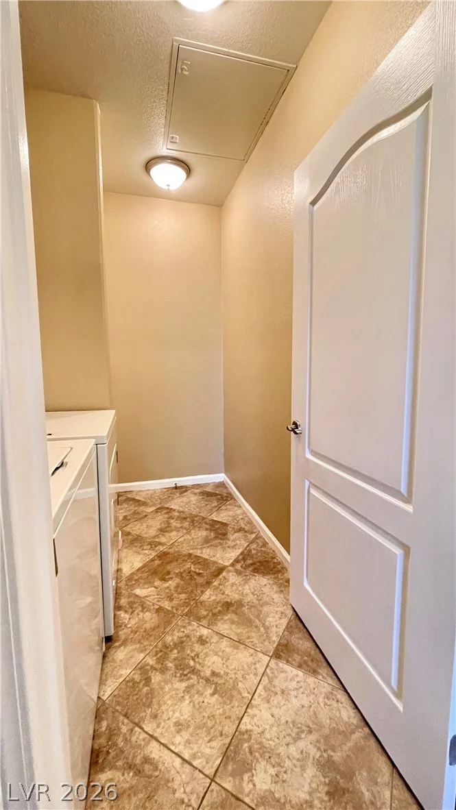 1617 Queen Victoria, Las Vegas, NV 89144