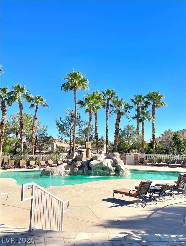 1617 Queen Victoria, Las Vegas, NV 89144