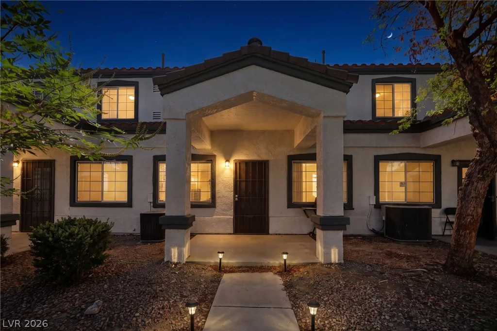 5330 Charleston, Las Vegas, NV 89142