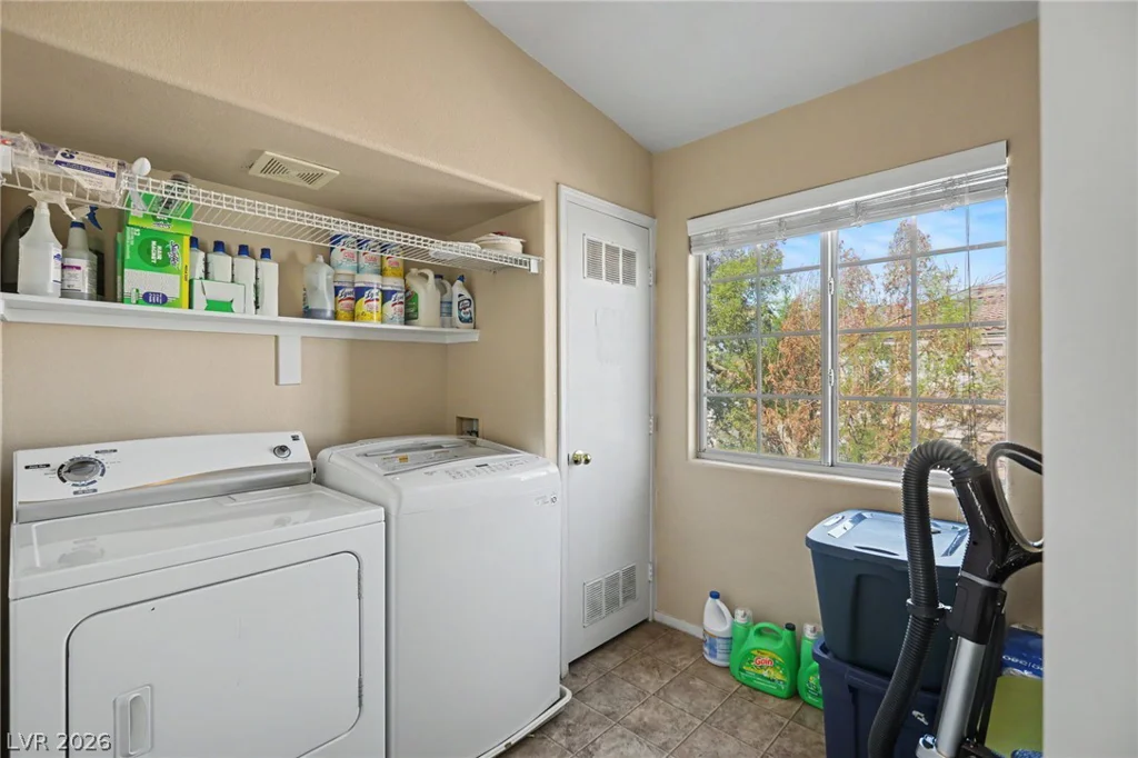 5330 Charleston, Las Vegas, NV 89142