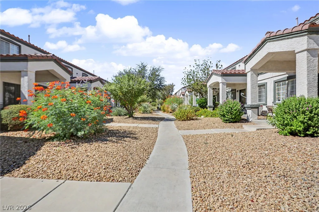 5330 Charleston, Las Vegas, NV 89142