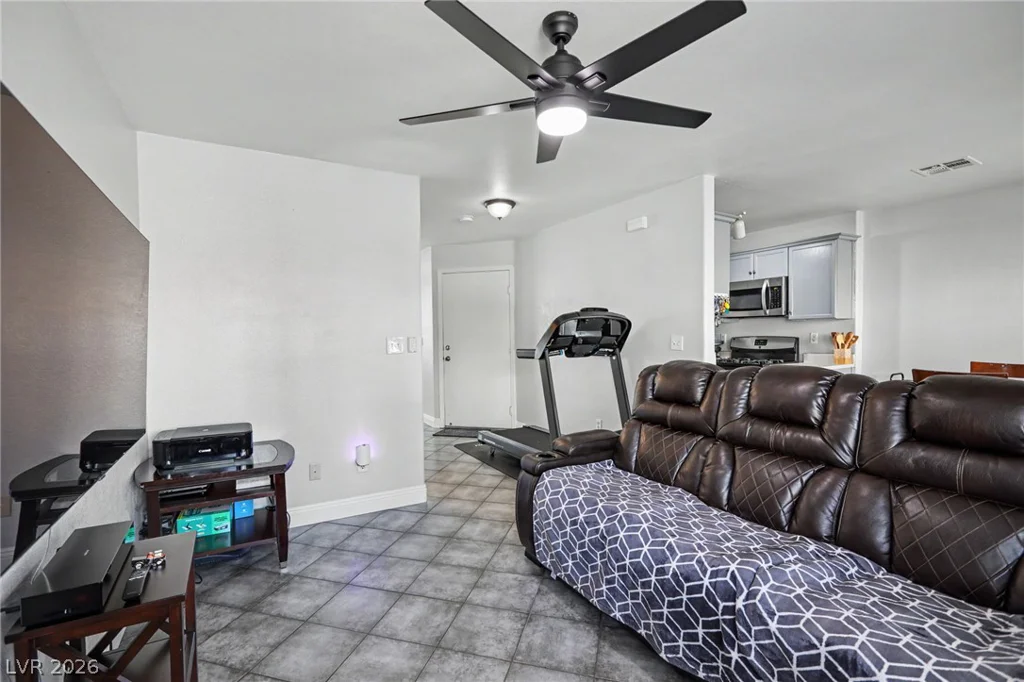 5330 Charleston, Las Vegas, NV 89142