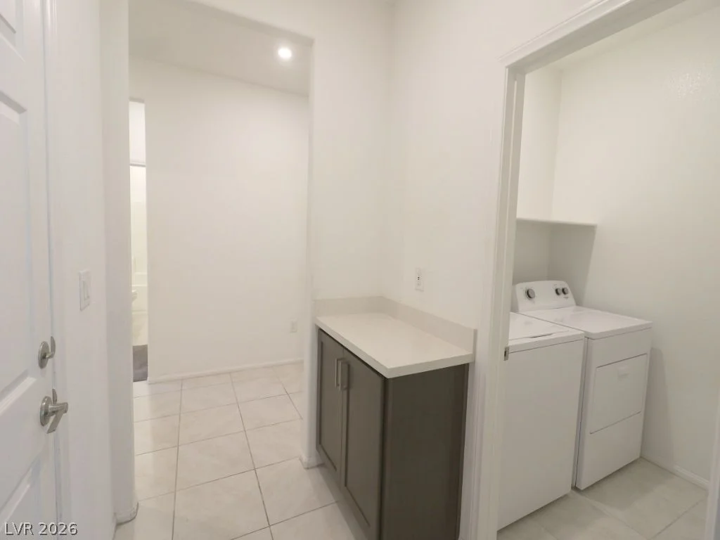 374 Hellebores, North Las Vegas, NV 89084