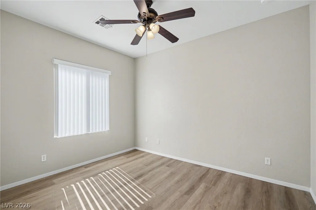 5976 Wheat Penny, Las Vegas, NV 89122