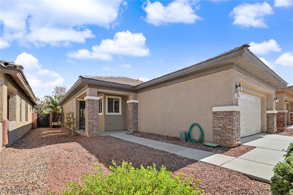 5976 Wheat Penny, Las Vegas, NV 89122