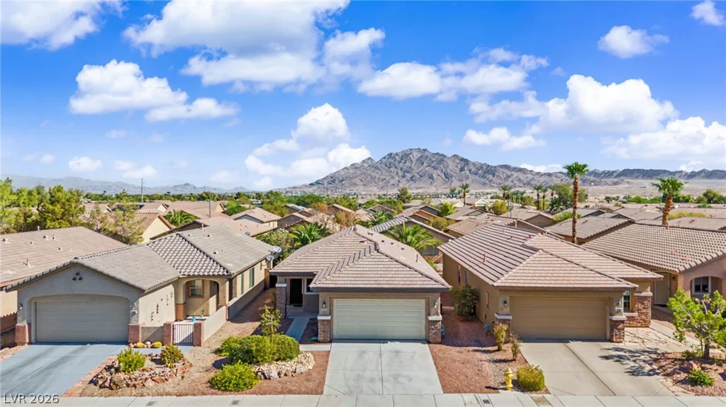 5976 Wheat Penny, Las Vegas, NV 89122