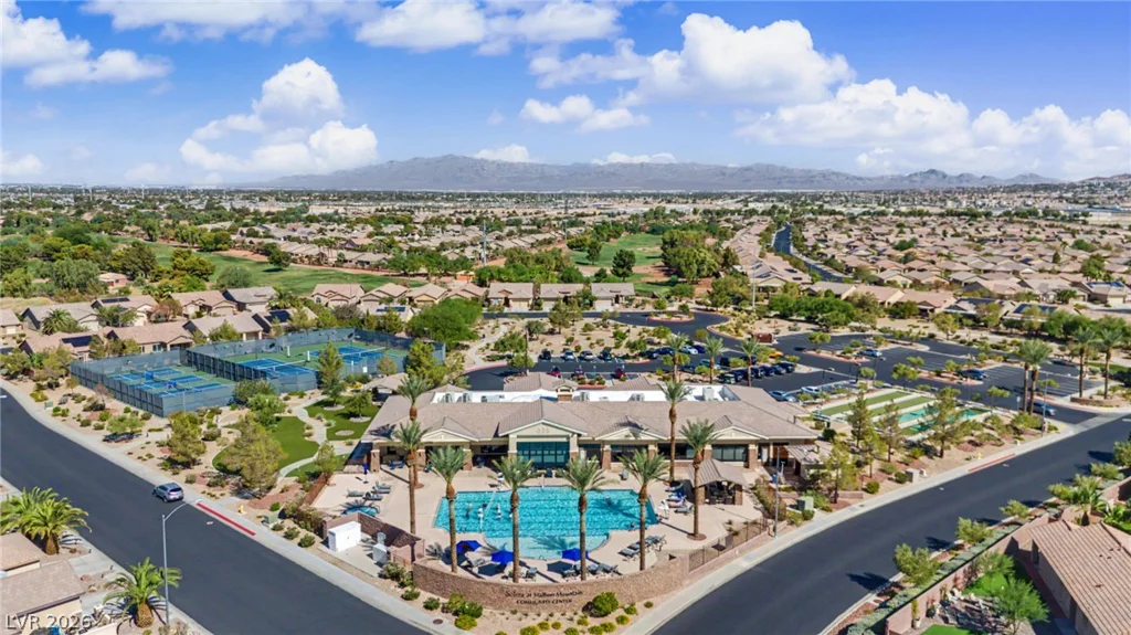 5976 Wheat Penny, Las Vegas, NV 89122