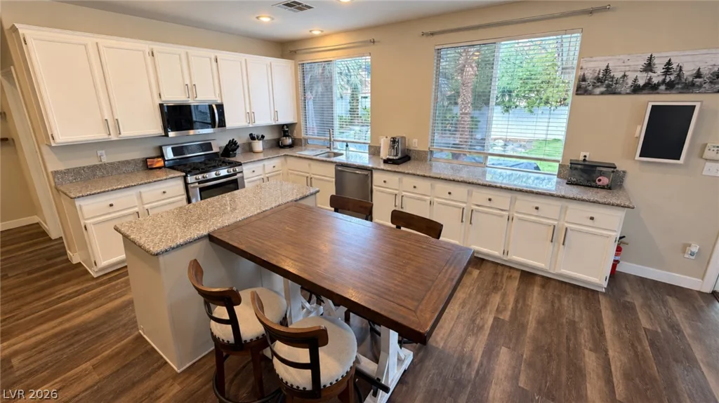1138 Port Sunlight, Henderson, NV 89014