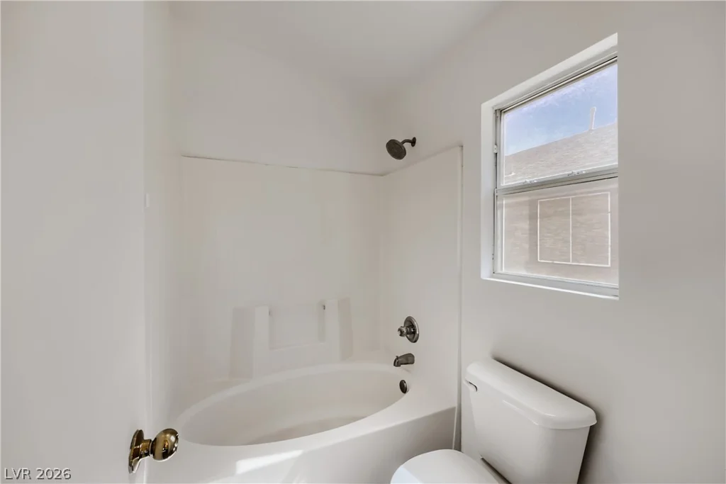 5944 Trickling Descent, Henderson, NV 89011