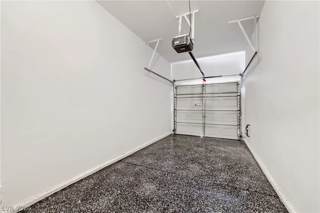 5944 Trickling Descent, Henderson, NV 89011