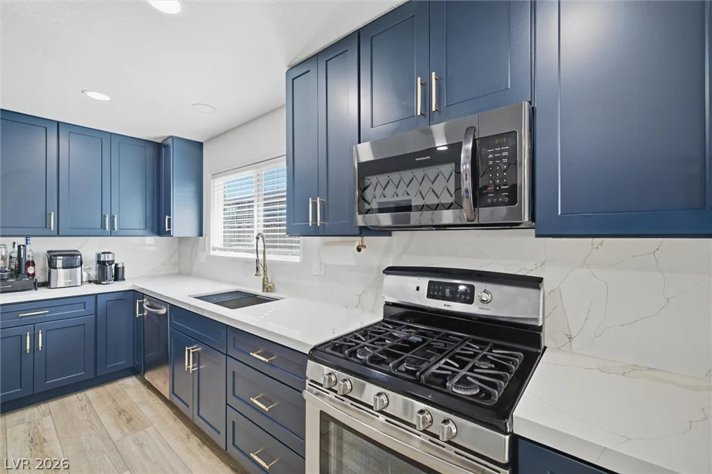 7624 Alina, Las Vegas, NV 89145
