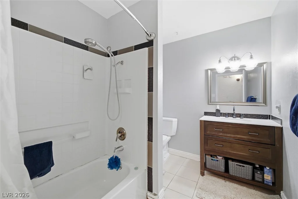 7624 Alina, Las Vegas, NV 89145