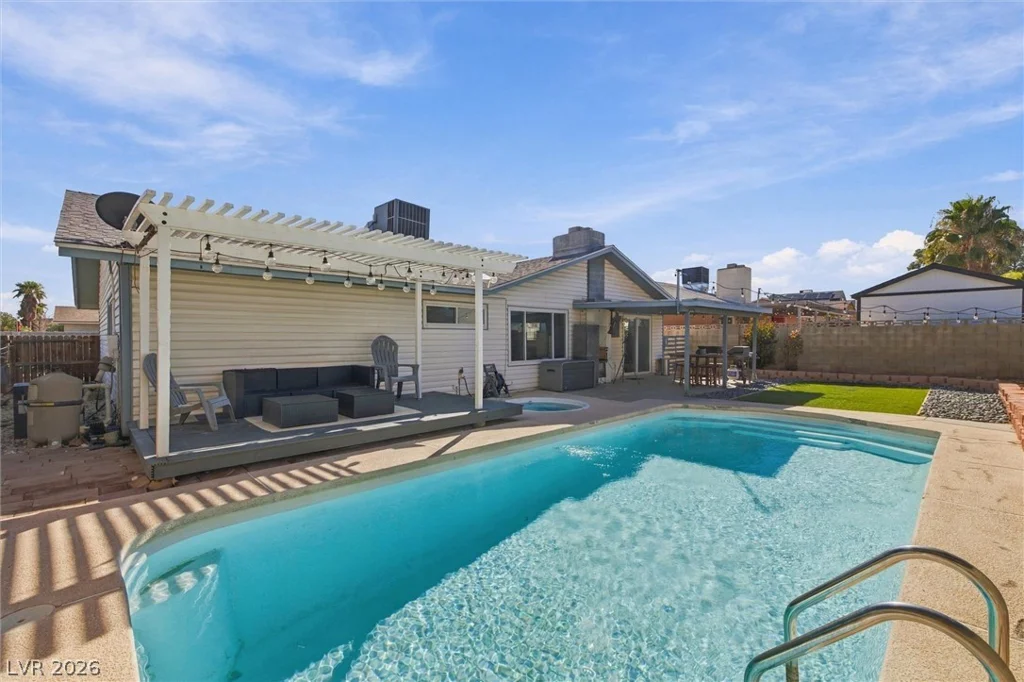 7624 Alina, Las Vegas, NV 89145