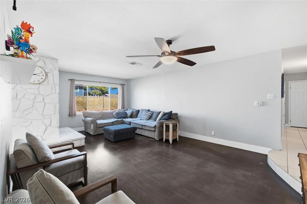 7624 Alina, Las Vegas, NV 89145