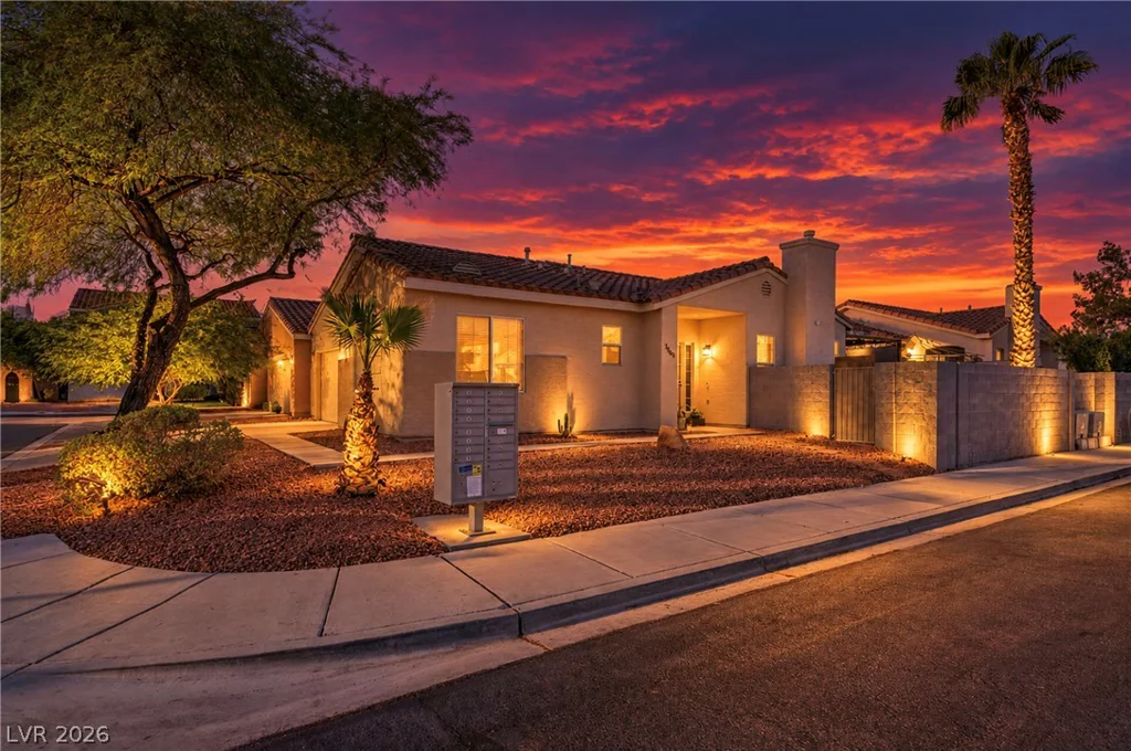 1169 Stormy Valley, Las Vegas, NV 89123