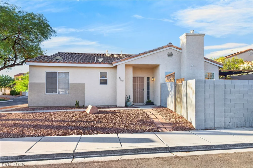 1169 Stormy Valley, Las Vegas, NV 89123