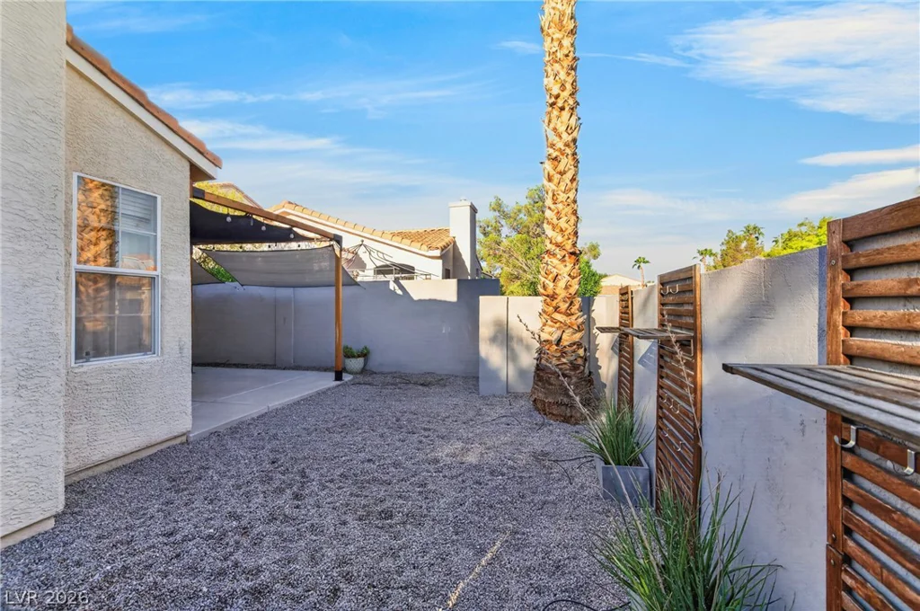 1169 Stormy Valley, Las Vegas, NV 89123