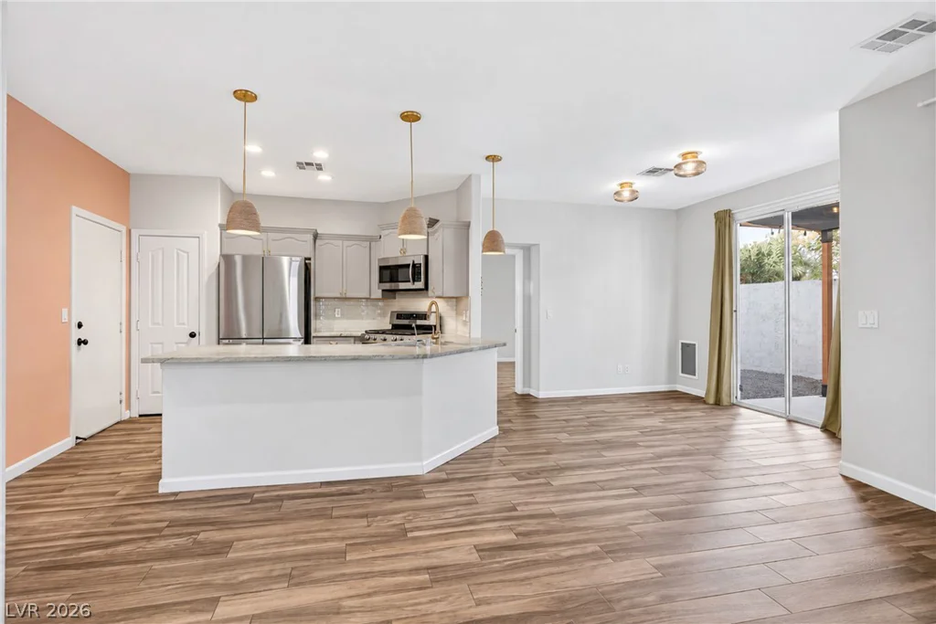 1169 Stormy Valley, Las Vegas, NV 89123