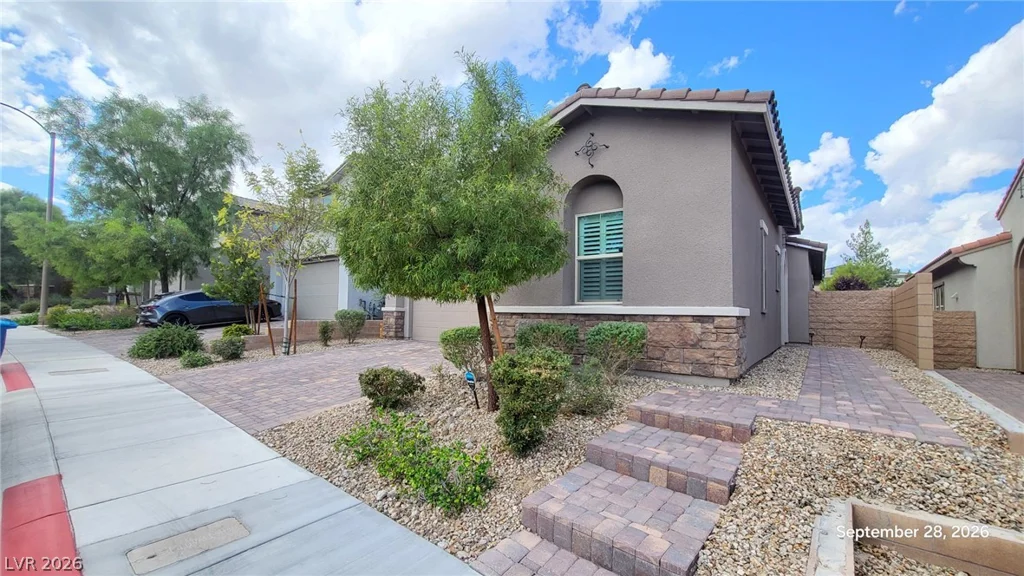 8861 Highland Skye, Las Vegas, NV 89166