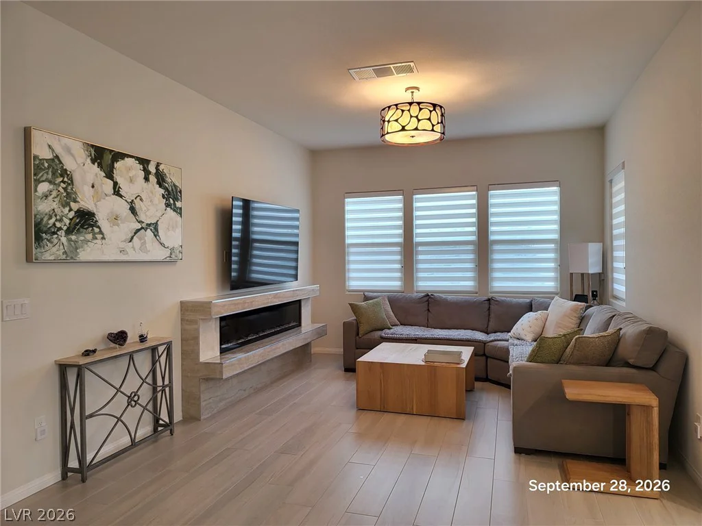 8861 Highland Skye, Las Vegas, NV 89166