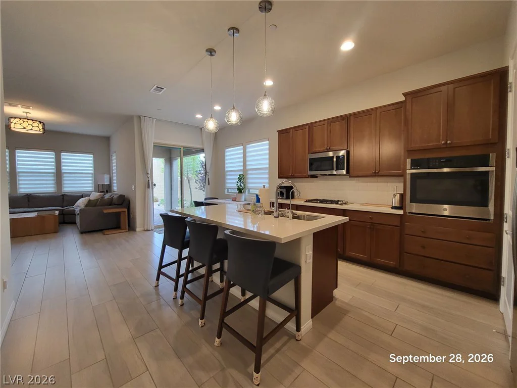 8861 Highland Skye, Las Vegas, NV 89166