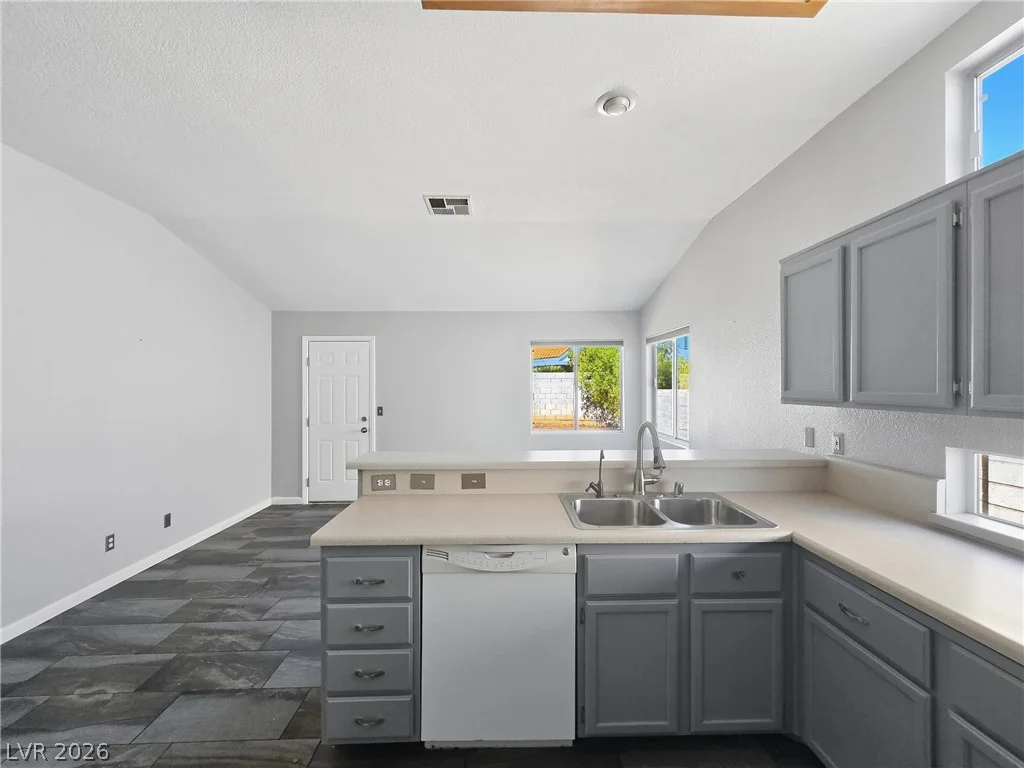 1698 Sweet View, Henderson, NV 89014