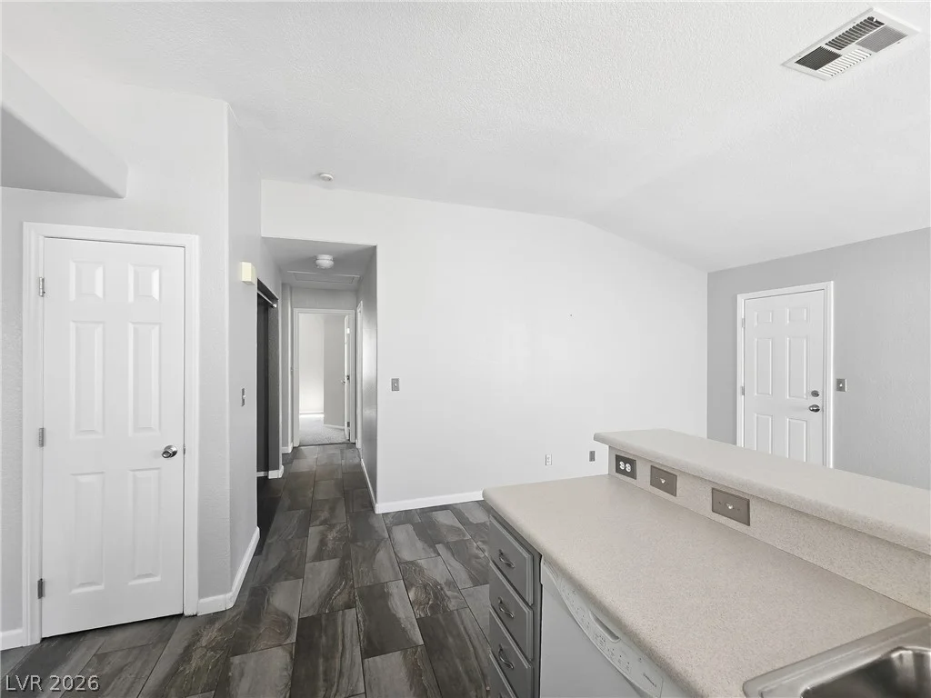 1698 Sweet View, Henderson, NV 89014