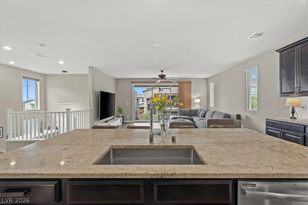 10788 Mulholland, Las Vegas, NV 89129