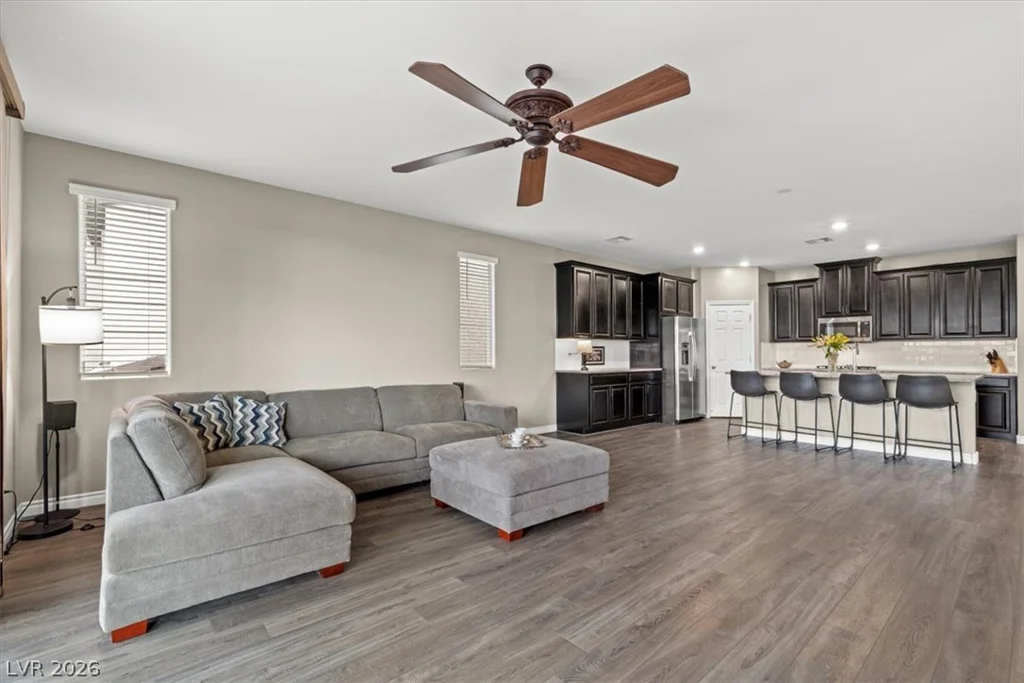 10788 Mulholland, Las Vegas, NV 89129