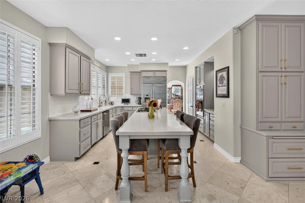9529 Grand Canal, Las Vegas, NV 89117