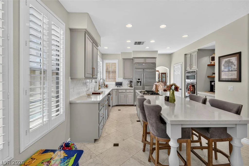 9529 Grand Canal, Las Vegas, NV 89117
