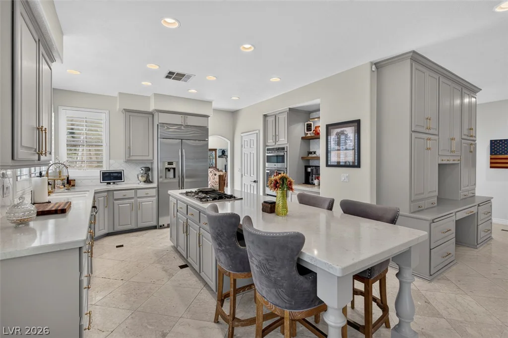 9529 Grand Canal, Las Vegas, NV 89117