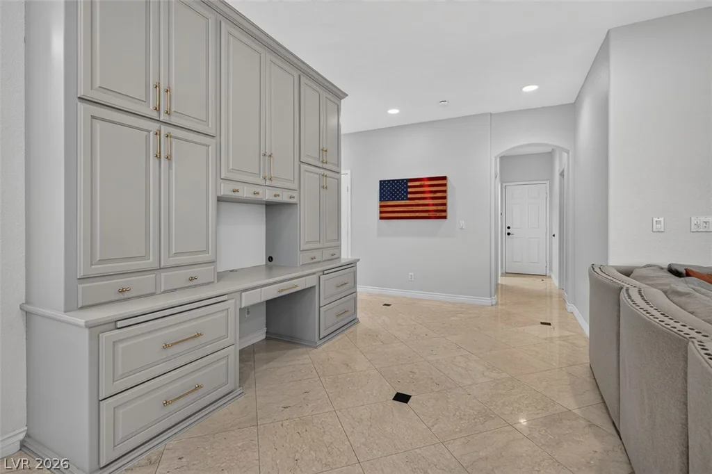 9529 Grand Canal, Las Vegas, NV 89117